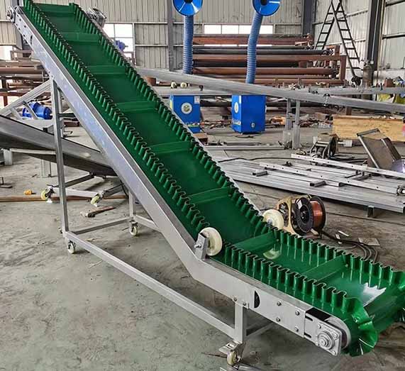 擋邊式皮帶輸送機(jī)